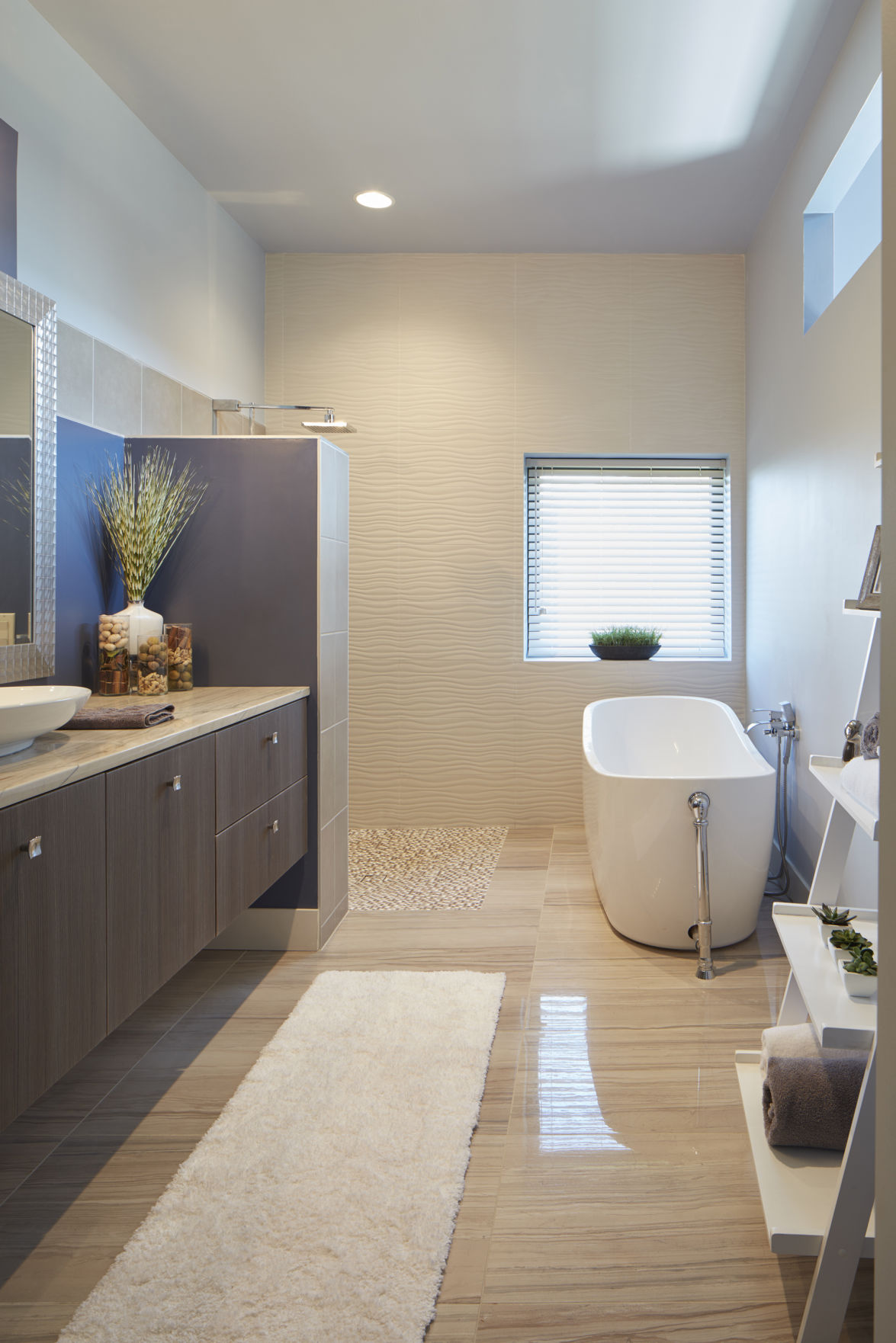 Zero entry shower